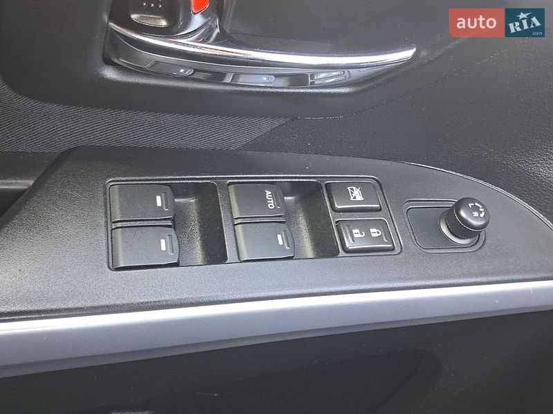 Позашляховик / Кросовер Suzuki SX4 2014 в Дубні