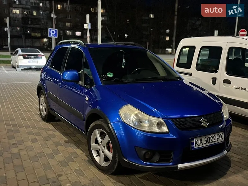 Suzuki SX4