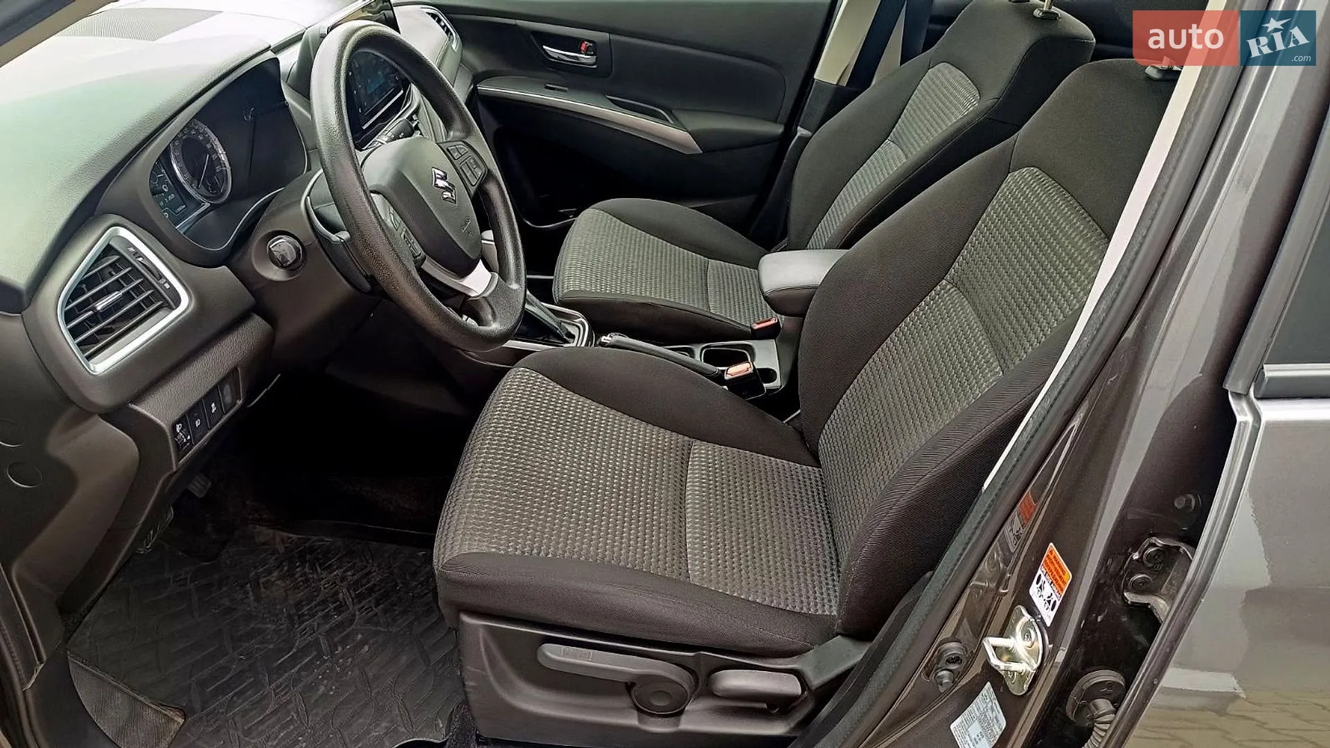 2023 Suzuki SX4 - мініатюра 12