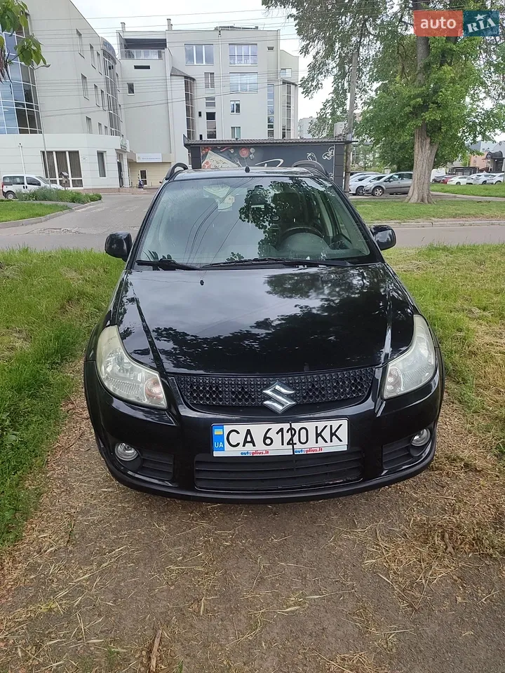 2011 Suzuki SX4 - мініатюра 11