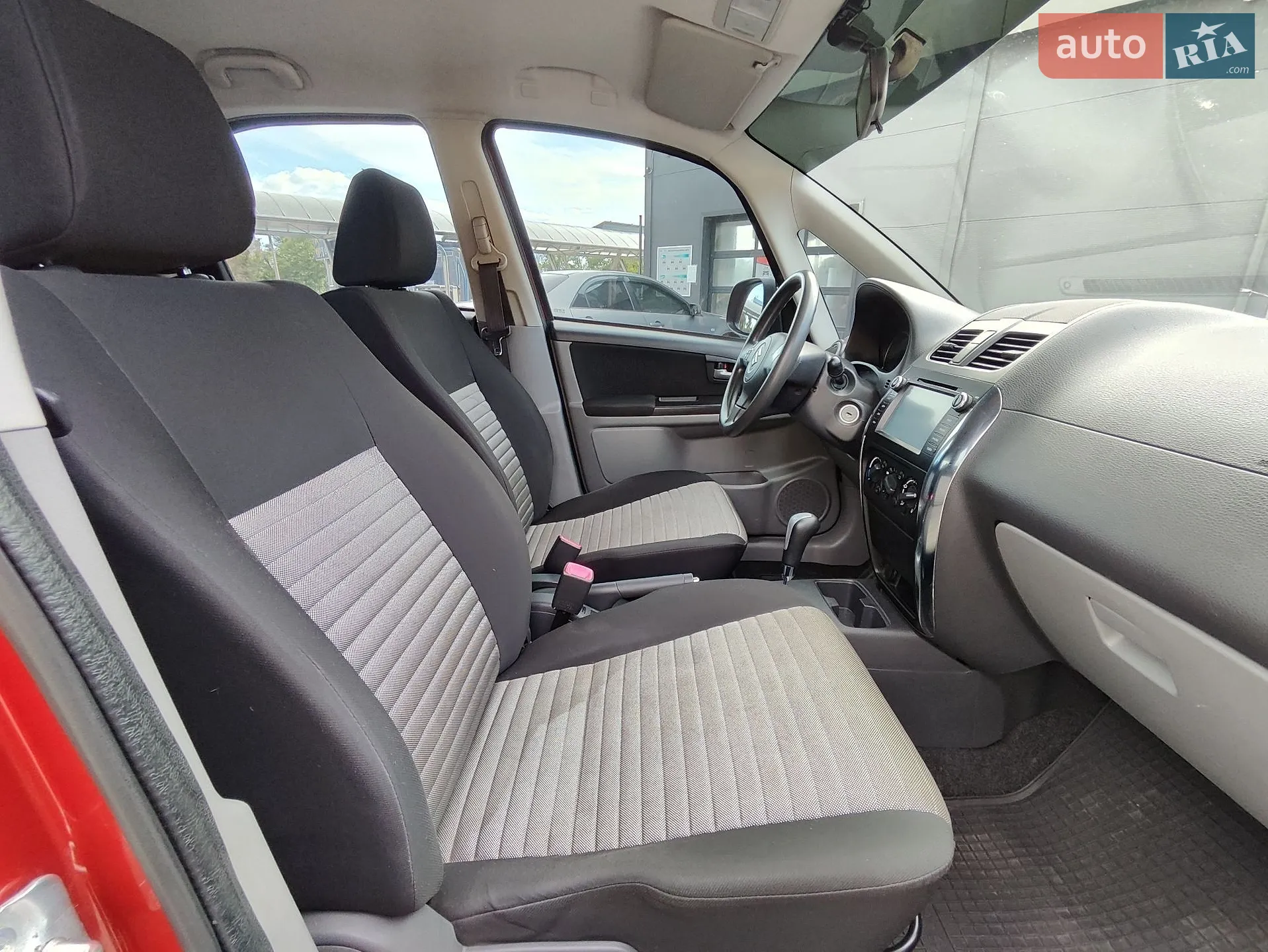 2013 Suzuki SX4 - мініатюра 13