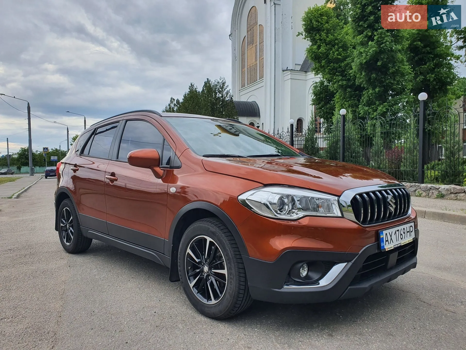 2019 Suzuki SX4 - фото 1