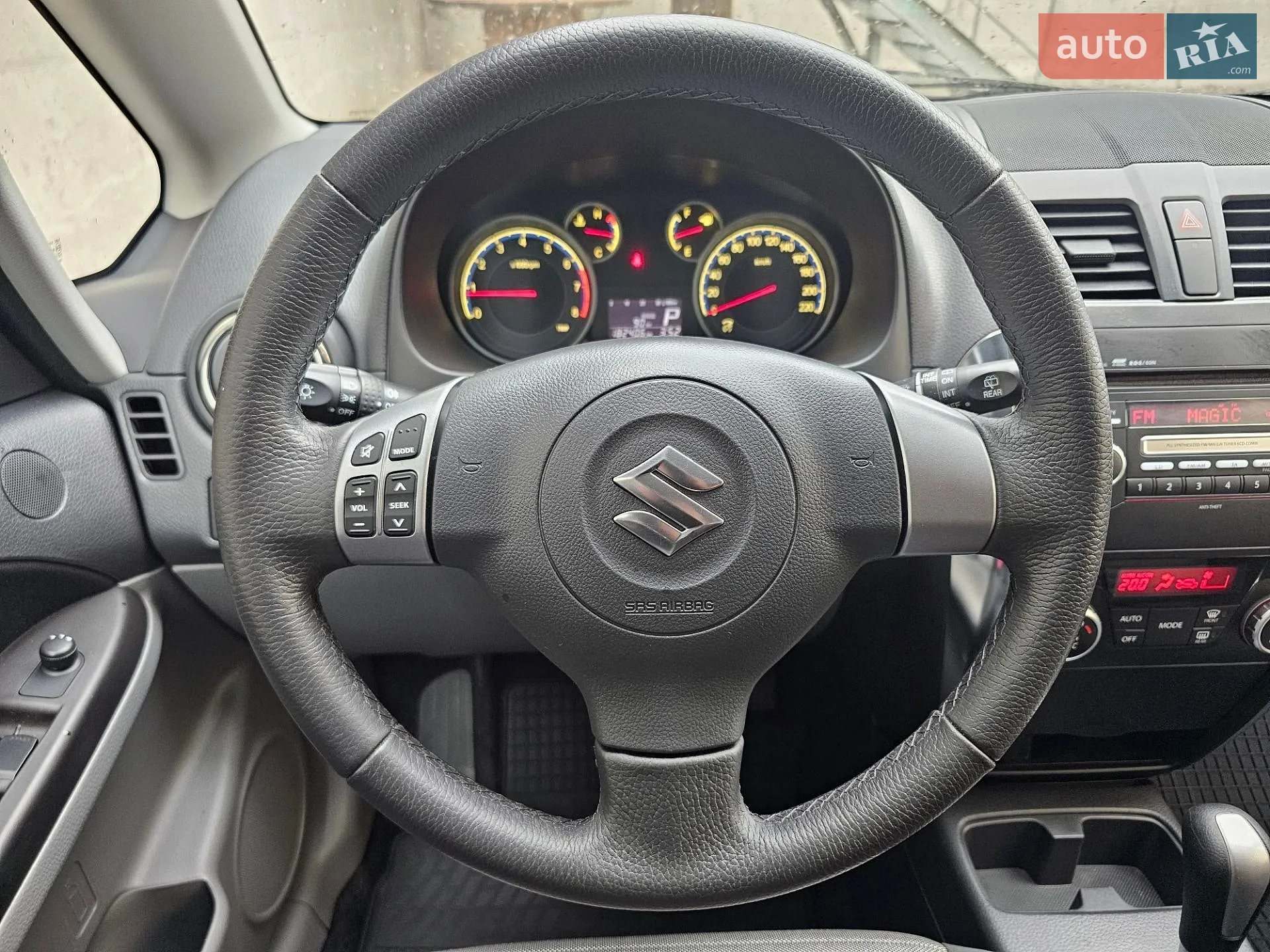 2011 Suzuki SX4 - мініатюра 21