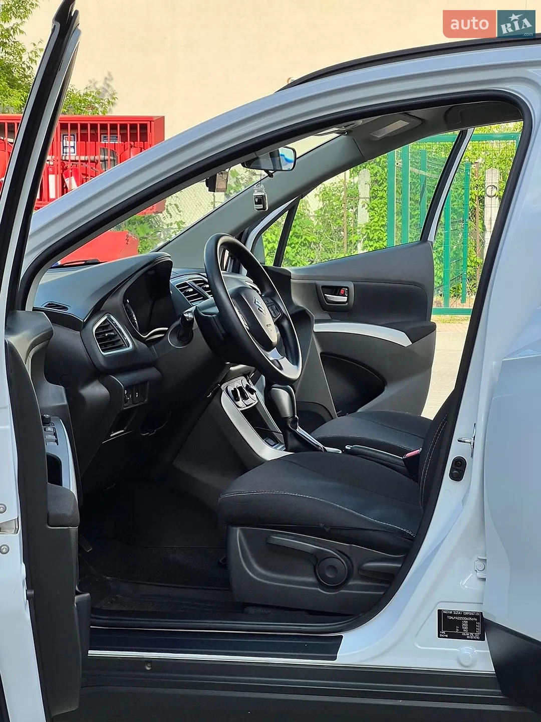 2018 Suzuki SX4 - мініатюра 15