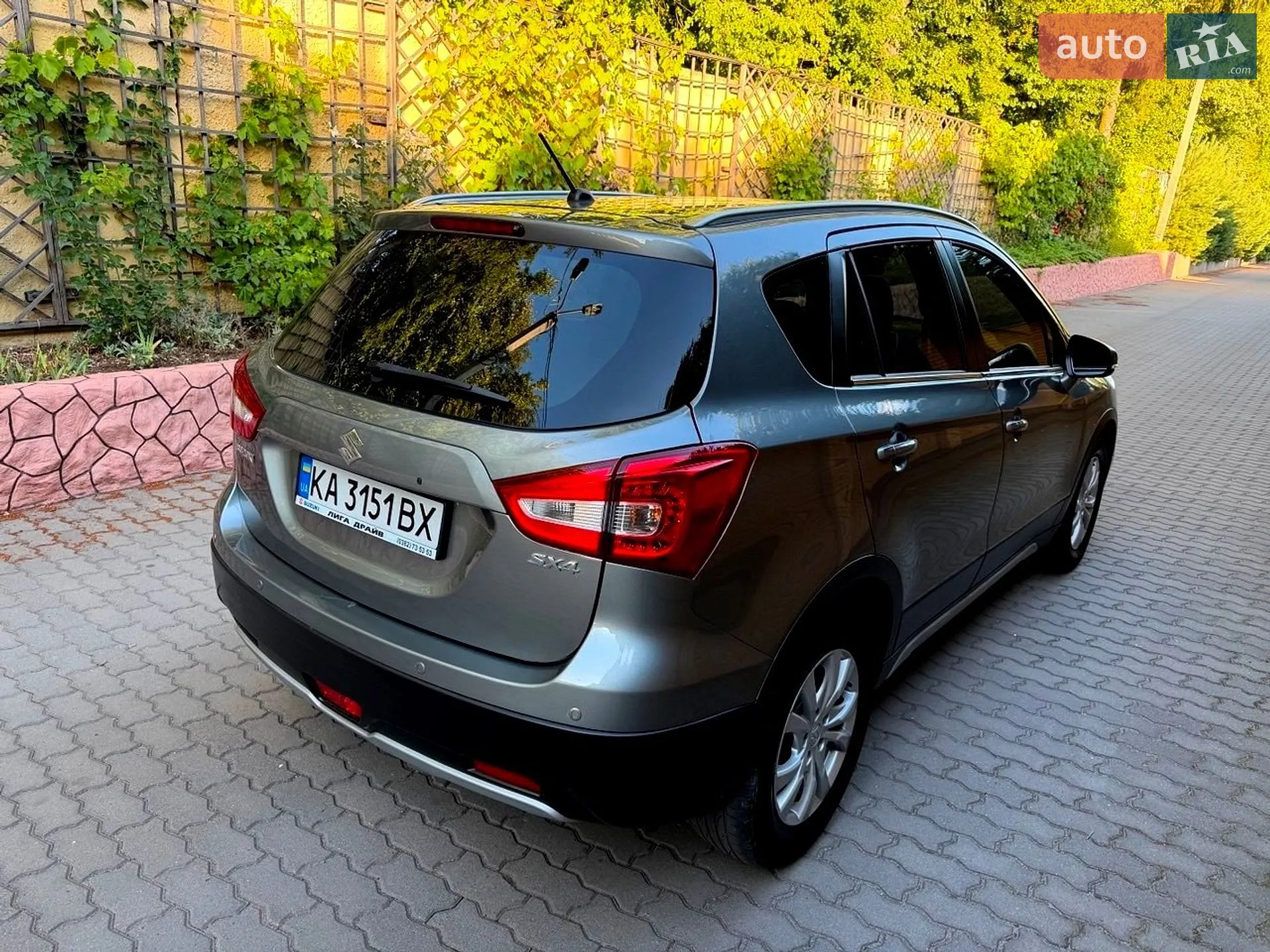 2021 Suzuki SX4 - мініатюра 12