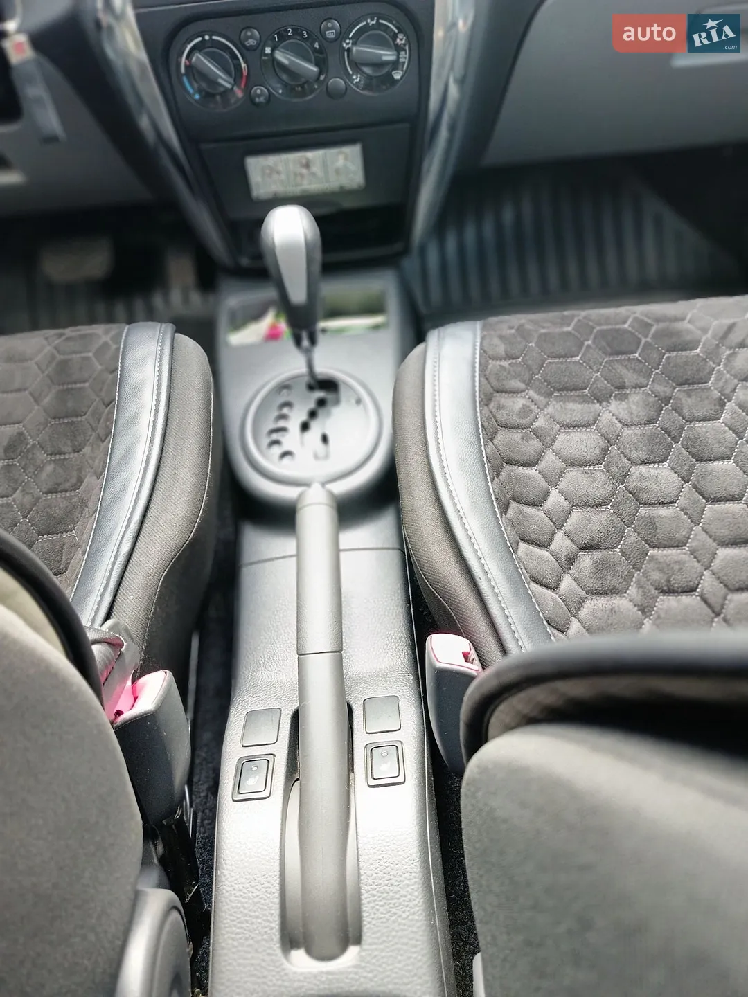 2013 Suzuki SX4 - мініатюра 13