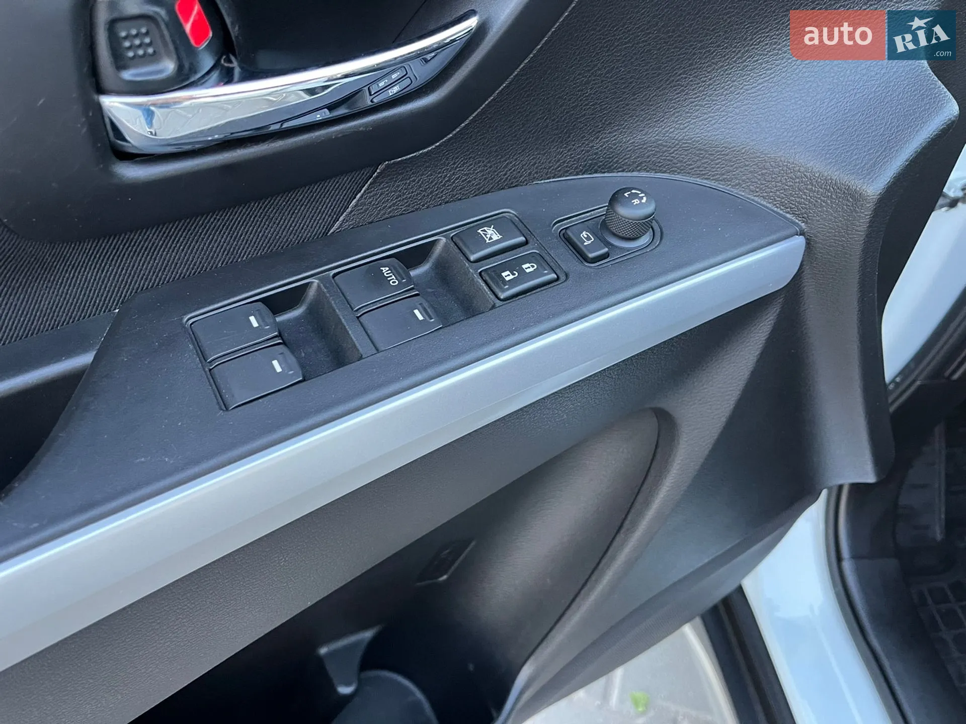 2021 Suzuki SX4 - мініатюра 23