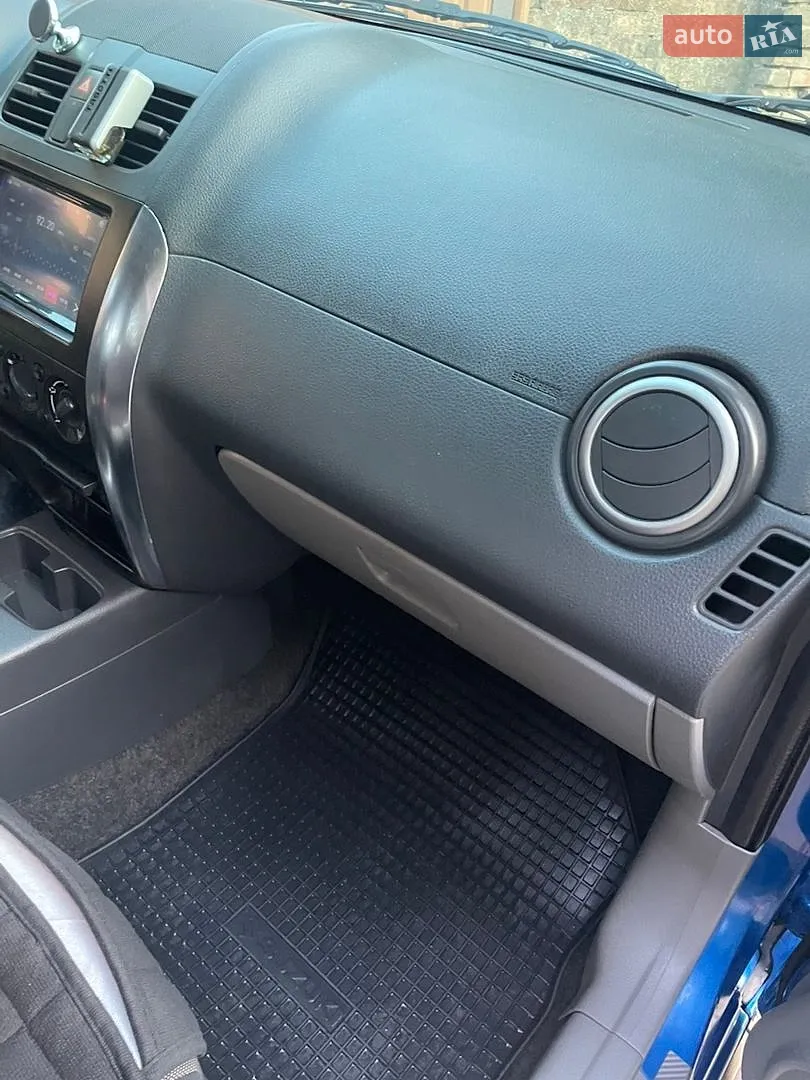 2012 Suzuki SX4 - мініатюра 11