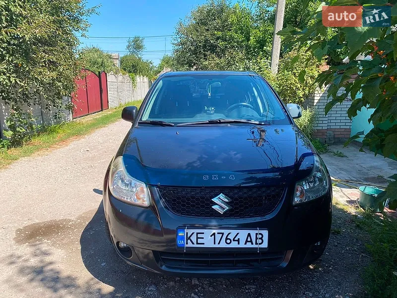 Suzuki SX4