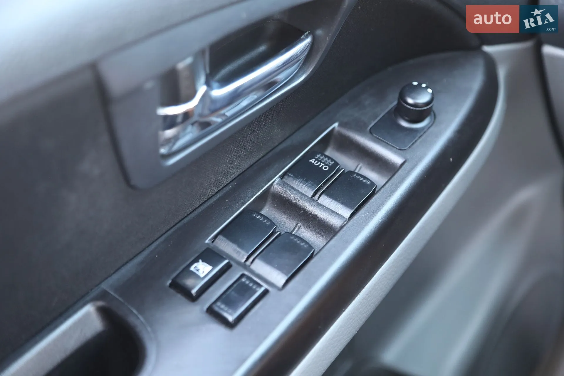 2012 Suzuki SX4 - мініатюра 26