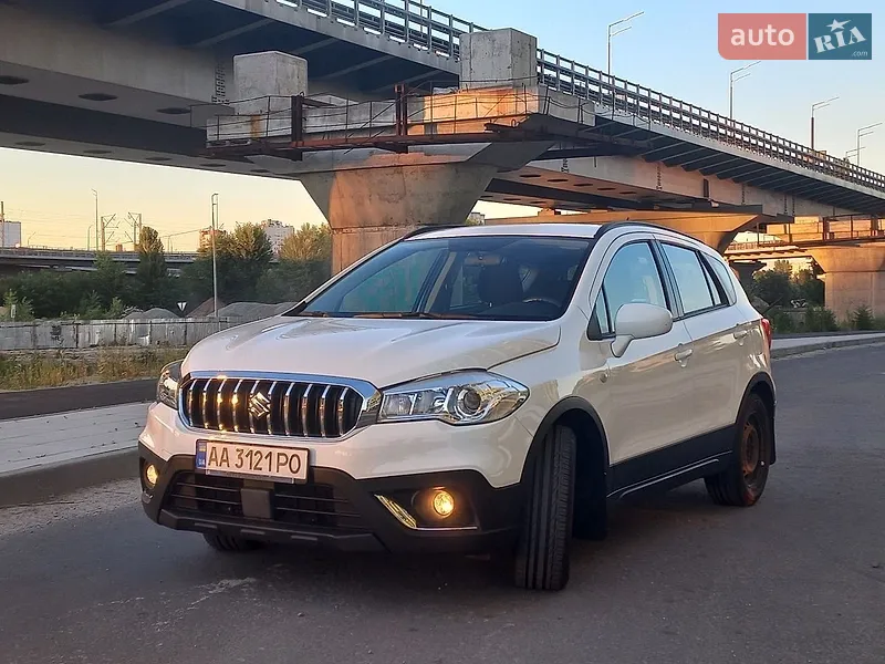 Suzuki SX4