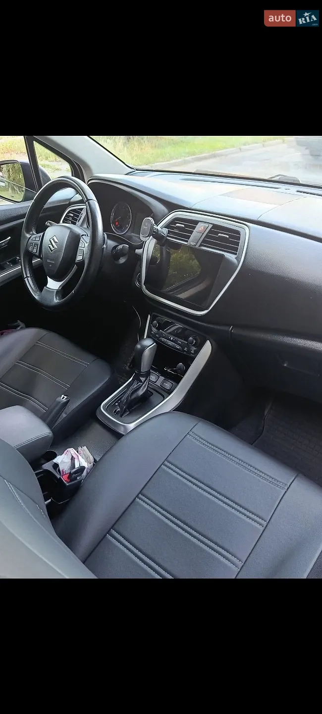 2016 Suzuki SX4 - мініатюра 15