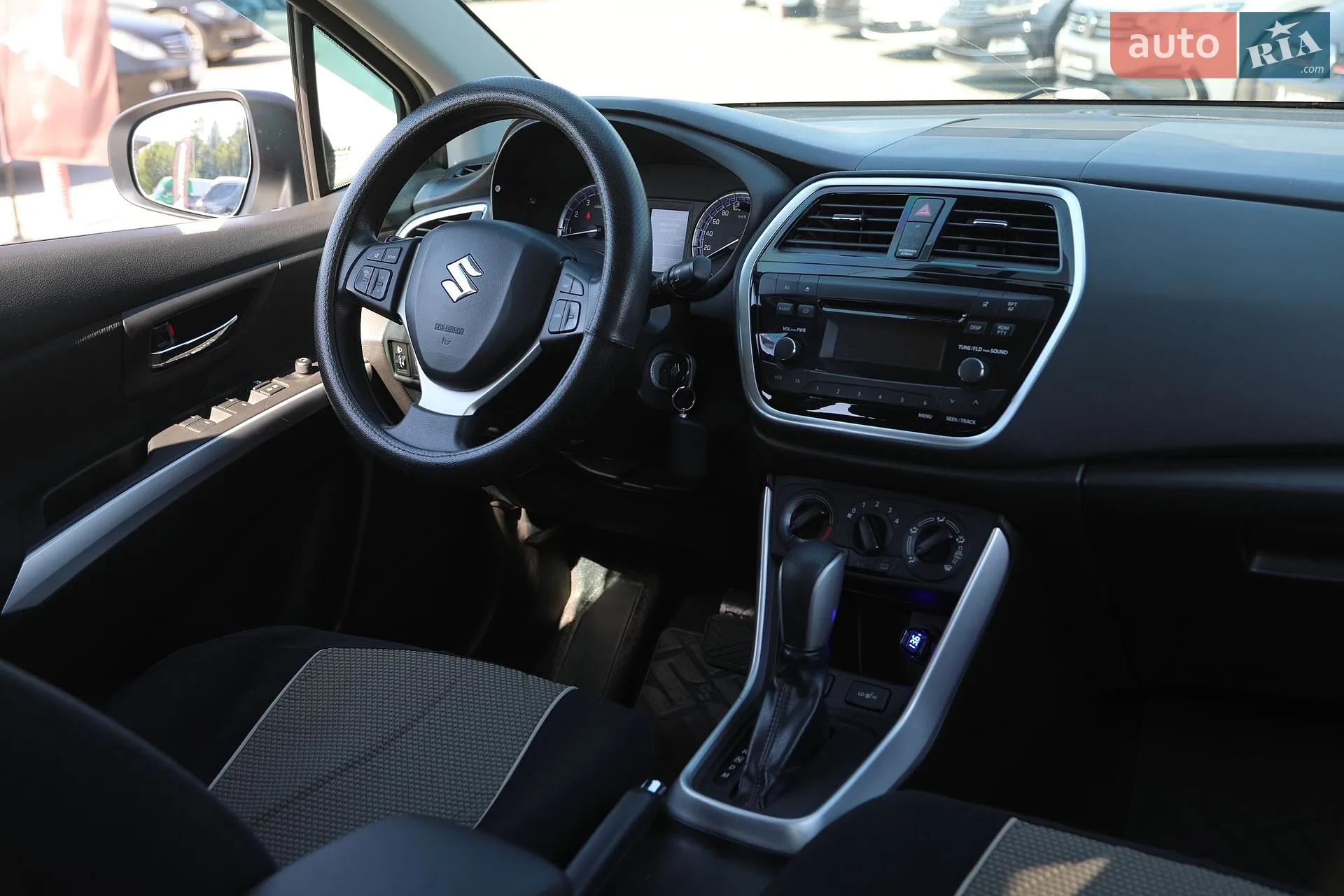 2018 Suzuki SX4 - мініатюра 15