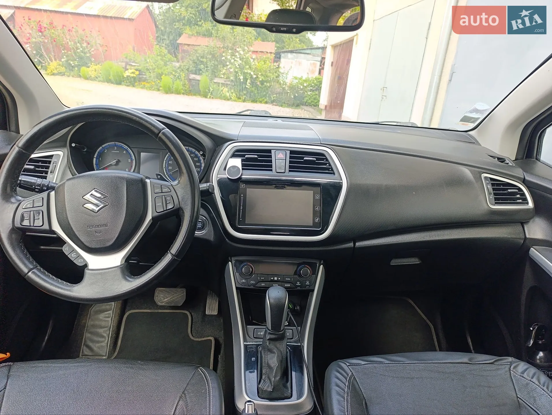 2016 Suzuki SX4 - мініатюра 13