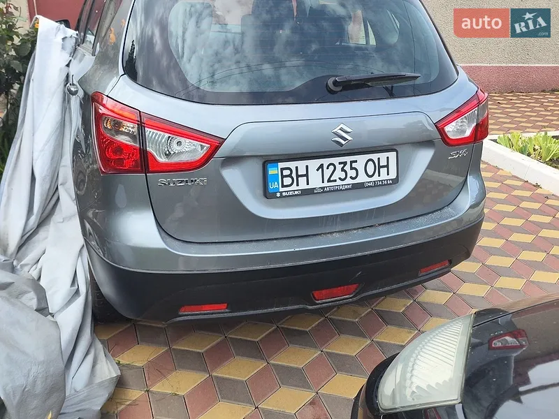 Suzuki SX4