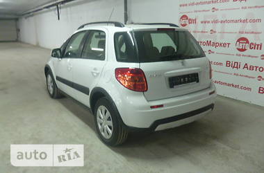 Хэтчбек Suzuki SX4 2013 в 