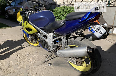 Спортбайк Suzuki TL 1000S 1998 в Чорткові