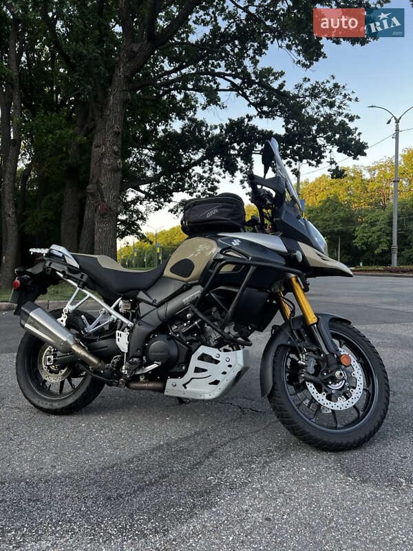 Suzuki V-Strom 1000 2014