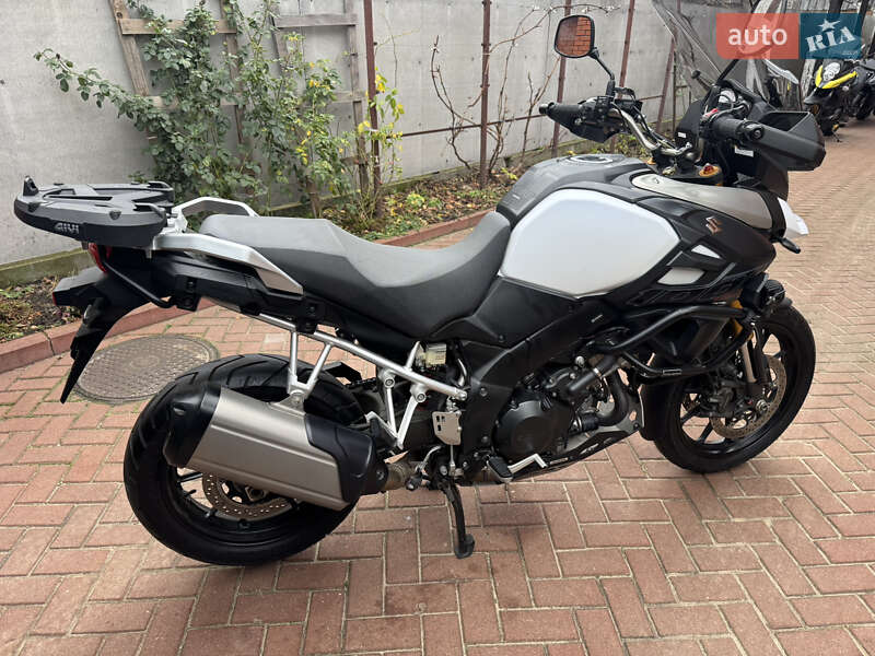 Мотоцикл Без обтекателей (Naked bike) Suzuki V-Strom 1000 2014 в Сновске
