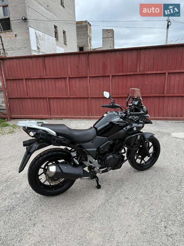 Мотоцикл Спорт-туризм Suzuki V-Strom 250 2019 в 