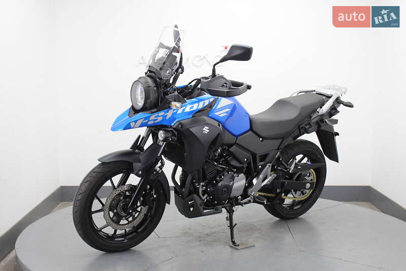Мотоцикл Туризм Suzuki V-Strom 250 2017 в Гнивани