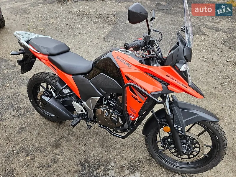 Suzuki V-Strom 250 2024