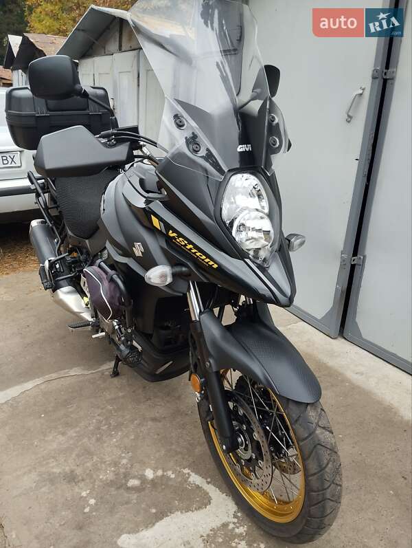 Мотоцикл Туризм Suzuki V-Strom 650/XT 2019 в Киеве фото 6 Мотоцикл Туризм Suzuki V-Strom 650/XT 2019 в Киеве