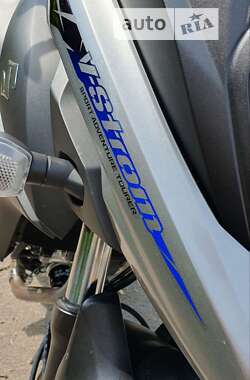 Мотоцикл Спорт-туризм Suzuki V-Strom 650 2021 в 