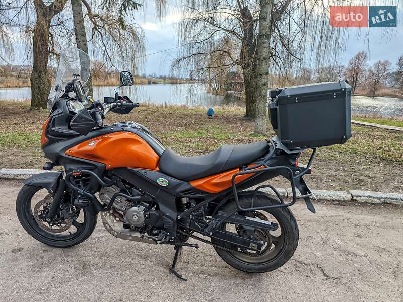 Мотоцикл Туризм Suzuki V-Strom 650 2011 в Виннице