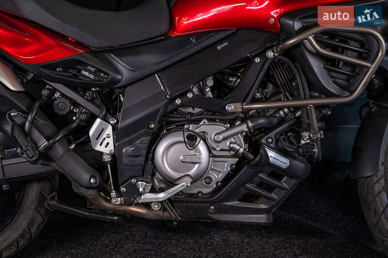 Мотоцикл Багатоцільовий (All-round) Suzuki V-Strom 650 2016 в Києві