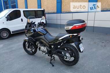 Мотоцикл Многоцелевой (All-round) Suzuki V-Strom 650 2006 в 