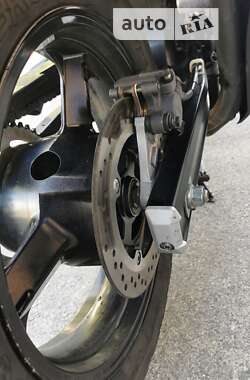 Мотоцикл Многоцелевой (All-round) Suzuki V-Strom 650 2006 в 