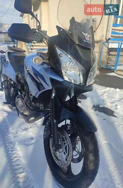 Мотоцикл Туризм Suzuki V-Strom 650 2007 в 