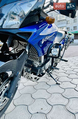 Мотоцикл Туризм Suzuki V-Strom 650 2006 в 