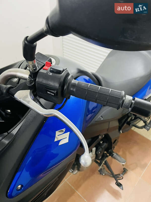 Мотоцикл Позашляховий (Enduro) Suzuki V-Strom 650 2013 в Києві