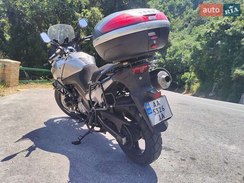 Мотоцикл Туризм Suzuki V-Strom 650 2007 в Києві