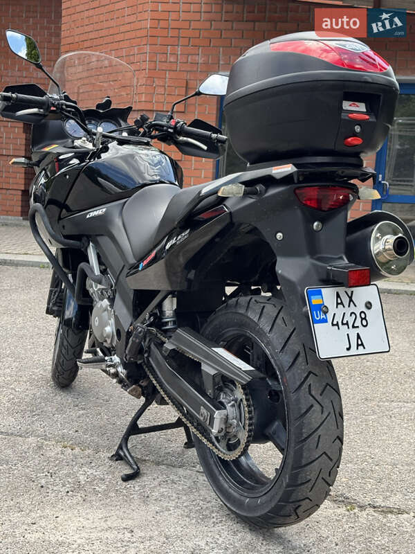 Мотоцикл Многоцелевой (All-round) Suzuki V-Strom 650 2005 в Харькове