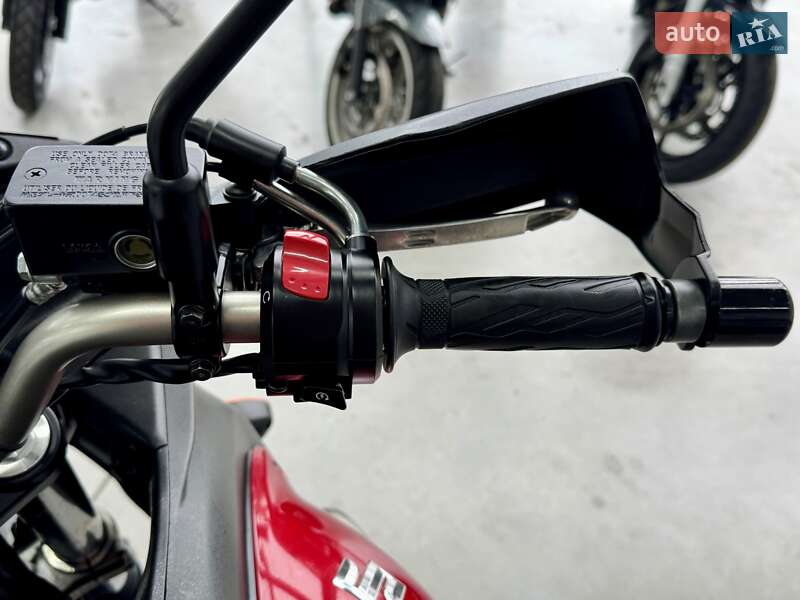 Мотоцикл Багатоцільовий (All-round) Suzuki V-Strom 650 2013 в Хмельницькому