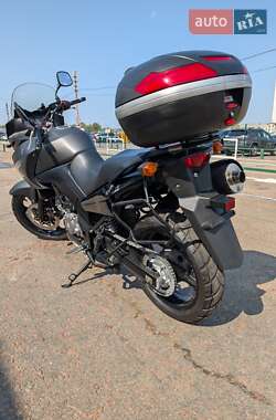 Мотоцикл Туризм Suzuki V-Strom 650 2007 в 