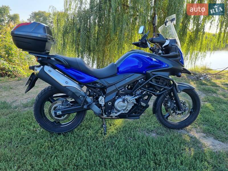 Мотоцикл Многоцелевой (All-round) Suzuki V-Strom 650 2013 в 