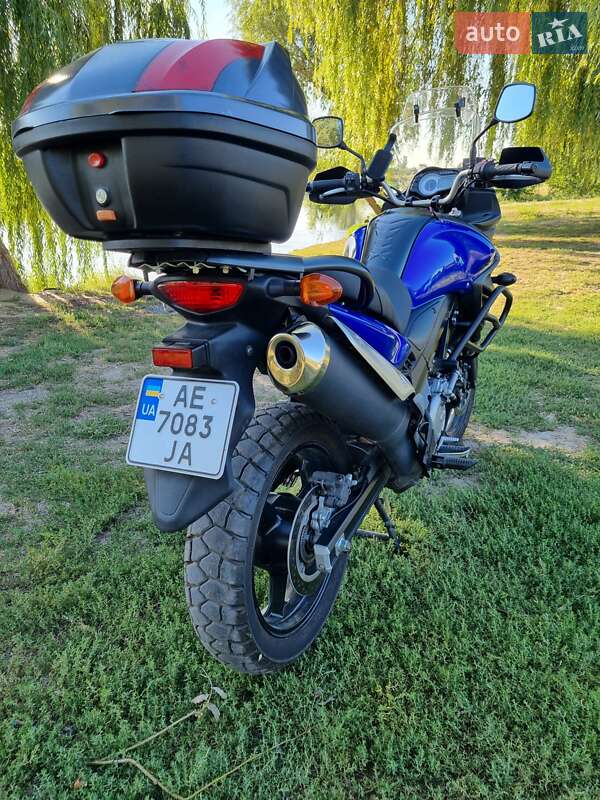 Мотоцикл Багатоцільовий (All-round) Suzuki V-Strom 650 2013 в Дніпрі