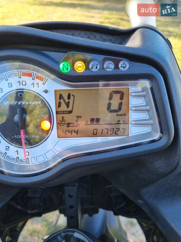 Мотоцикл Багатоцільовий (All-round) Suzuki V-Strom 650 2013 в Дніпрі