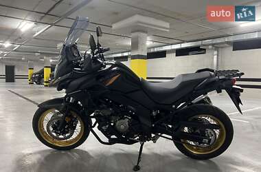 Мотоцикл Многоцелевой (All-round) Suzuki V-Strom 650 2024 в 