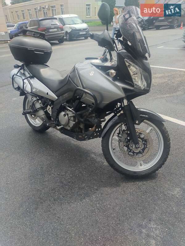 Мотоцикл Внедорожный (Enduro) Suzuki V-Strom 650 2010 в 