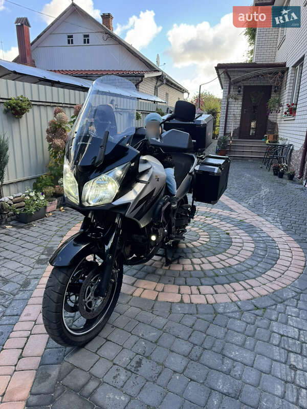 Мотоцикл Багатоцільовий (All-round) Suzuki V-Strom 650 2005 в 