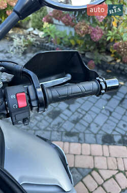 Мотоцикл Багатоцільовий (All-round) Suzuki V-Strom 650 2005 в 
