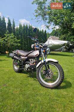 Скремблер Suzuki VanVan 125 2013 в Борисполе