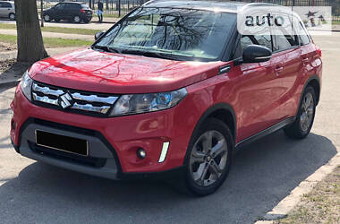 Позашляховик / Кросовер Suzuki Vitara 2016 в 