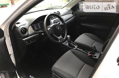 Позашляховик / Кросовер Suzuki Vitara 2016 в 