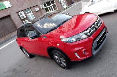 Позашляховик / Кросовер Suzuki Vitara 2016 в 